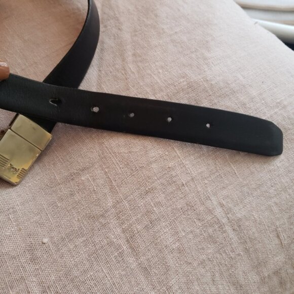 YSL Bla k Leather Belt with Gold Bu kle - Picture 3 of 8